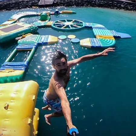 Casa Esmeralda - Monsenor Apts *