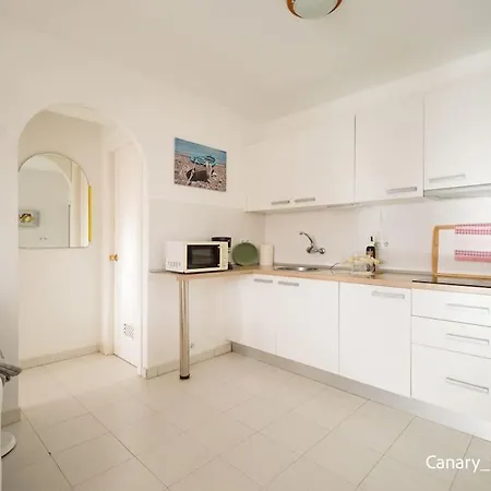 Casa Esmeralda - Monsenor Apts *