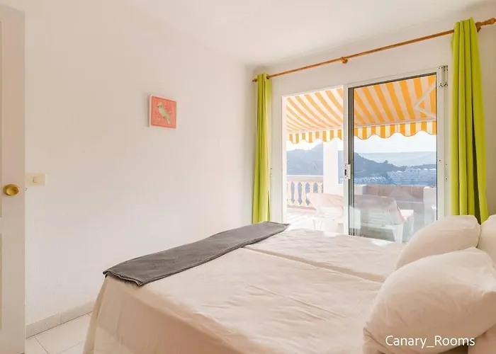 Casa Esmeralda - Monsenor Apts