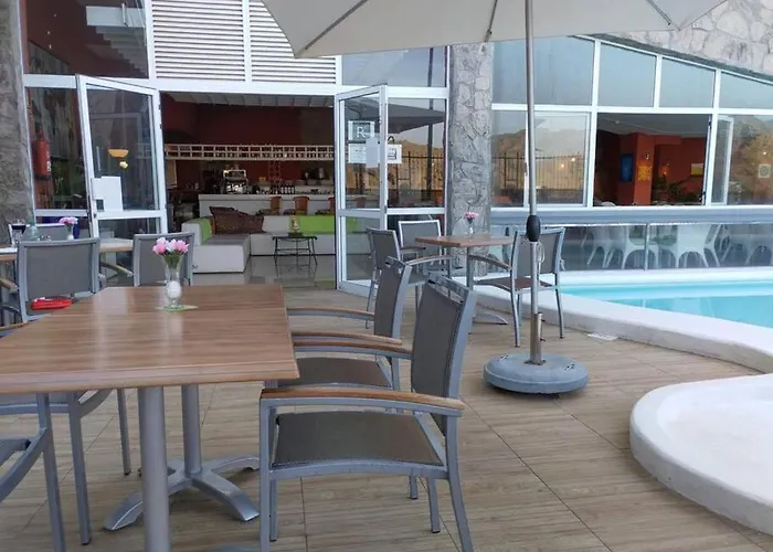 Casa Esmeralda - Monsenor Apts